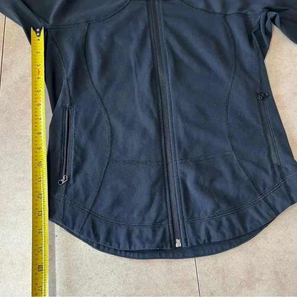 Lululemon Black Shape Zip Up Athletic Jacket - Picture 8 of 9